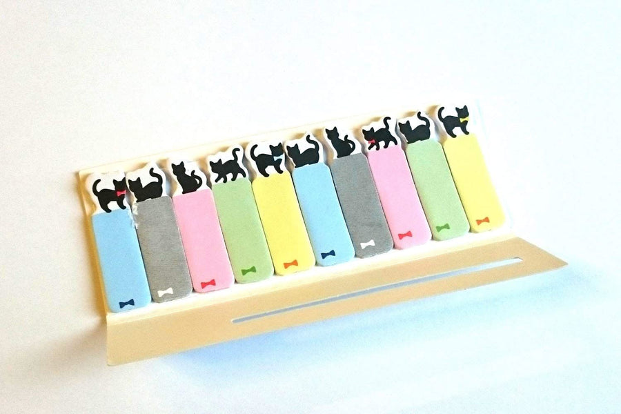 BLACK CATS DESIGN Sticky Page Book Marker Notes 150 Markers Total